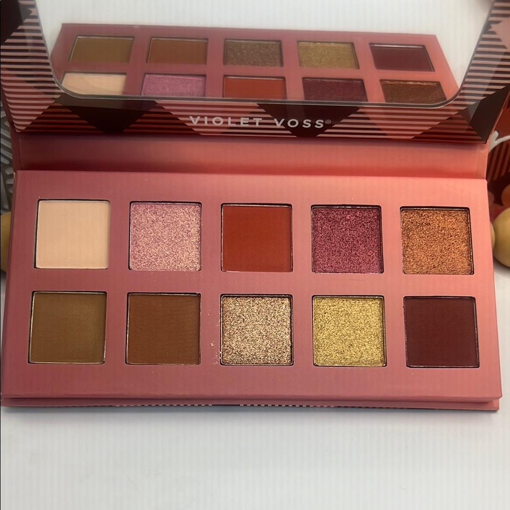 Violet Voss Windflower Eyeshadow Palette